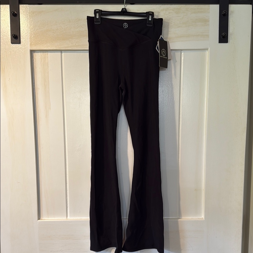 Black Flared Yoga Pants